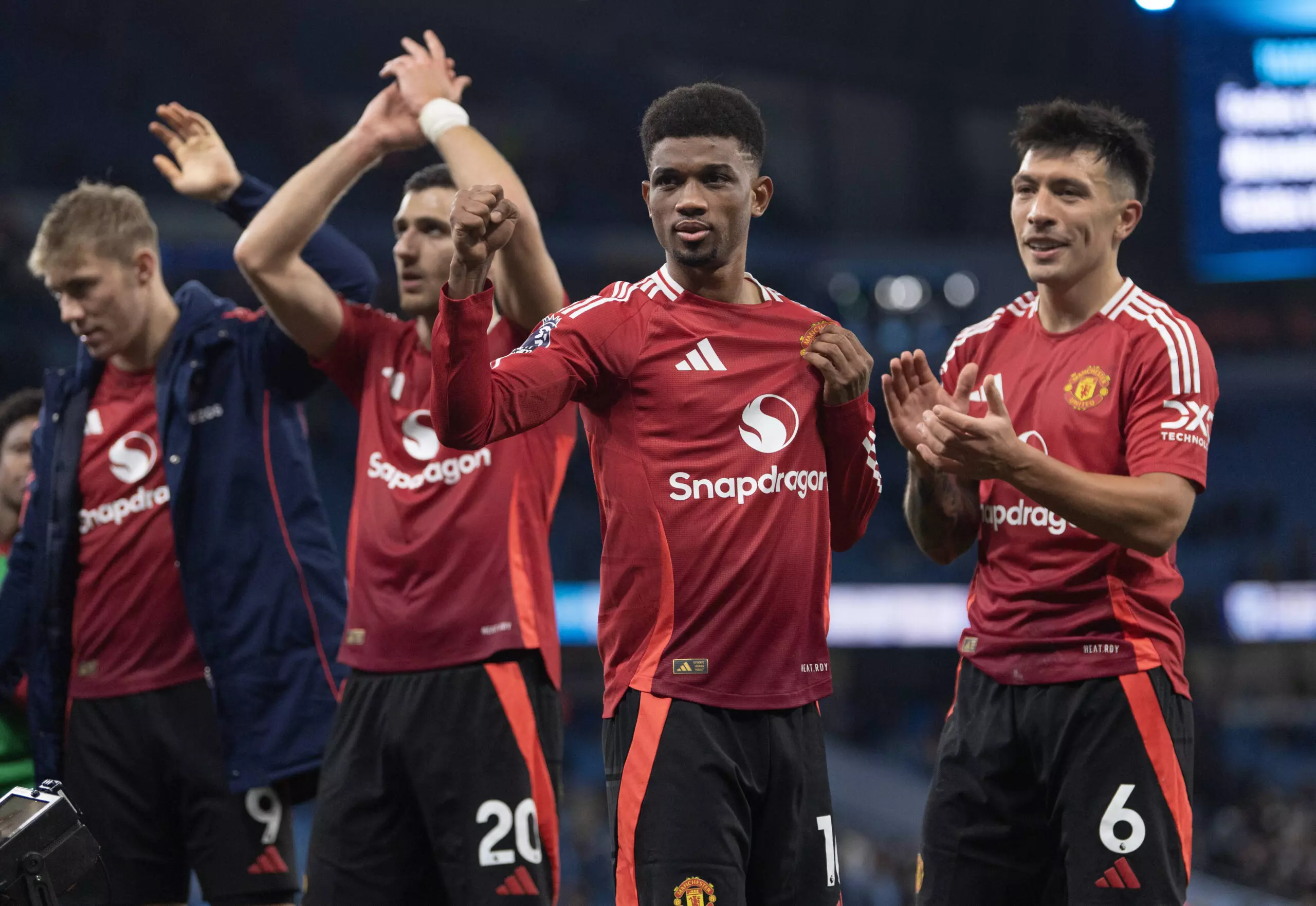 Manchester United Player Tweak Can Help Team Survive