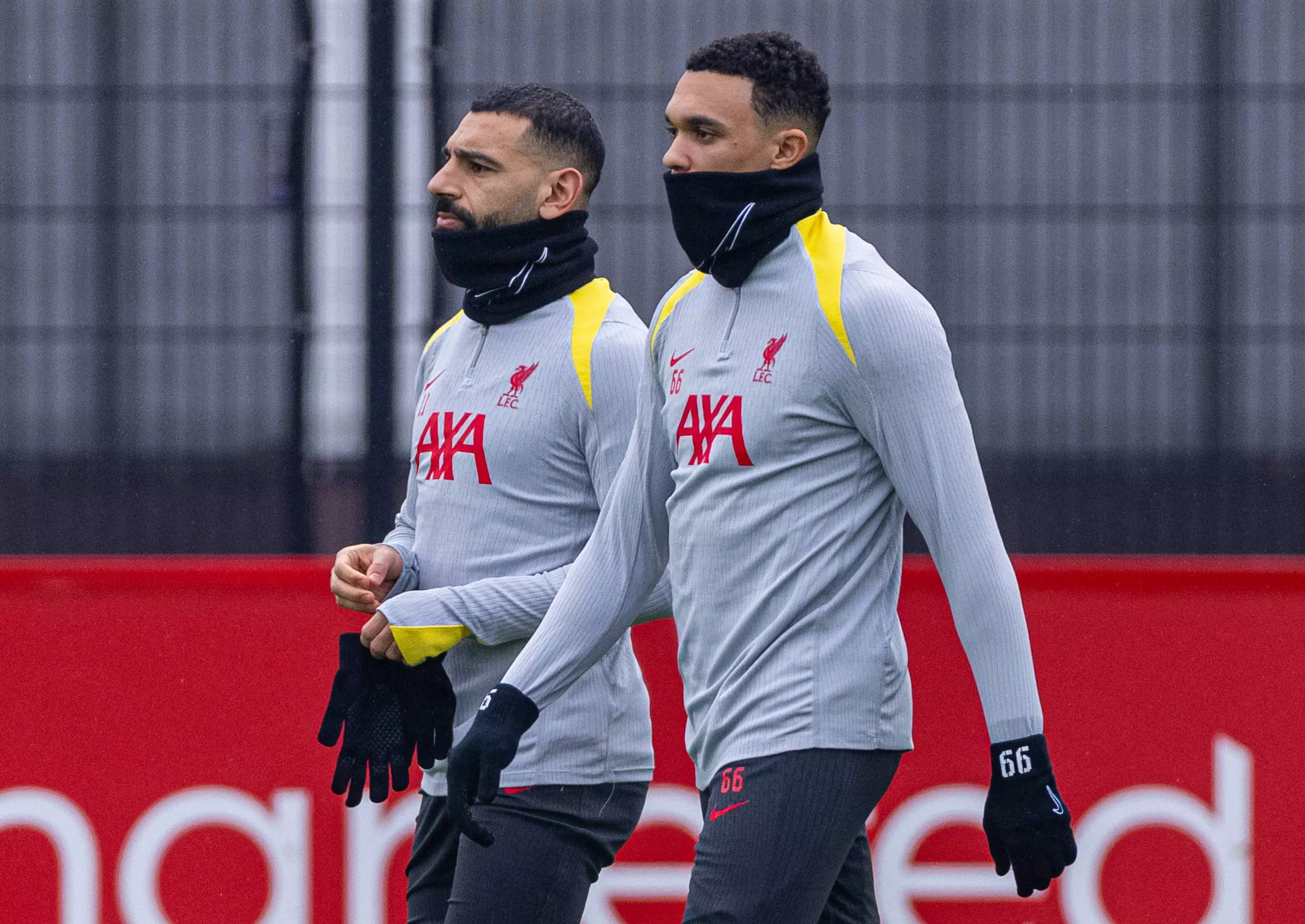 Fantasy Football Matchweek 28: Buy, Sell, Injury Report