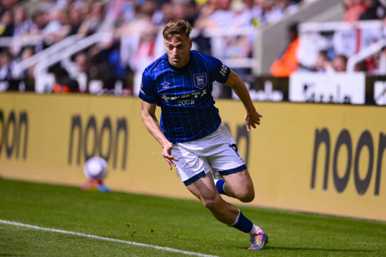 Chelsea sign Liam Delap