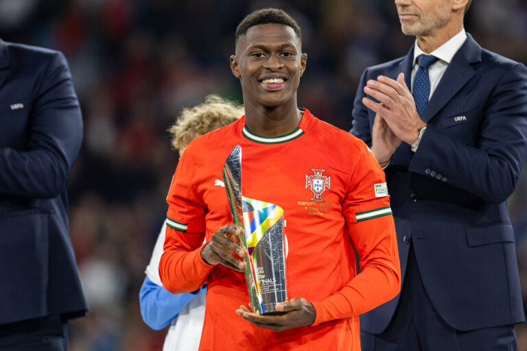 Nuno Mendes, PSG & Portugal