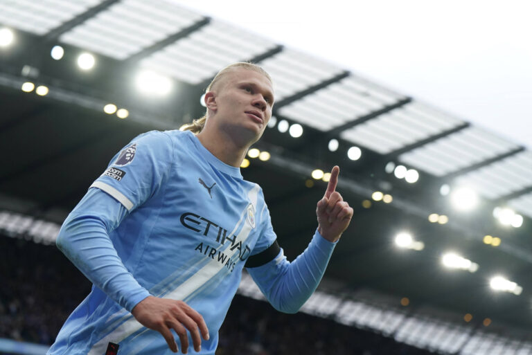 Erling Haaland brace for Manchester City