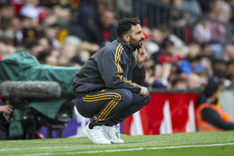 Liverpool vs Manchester United: Three Key Factors to Consider, Predicted Lineups, Injuries