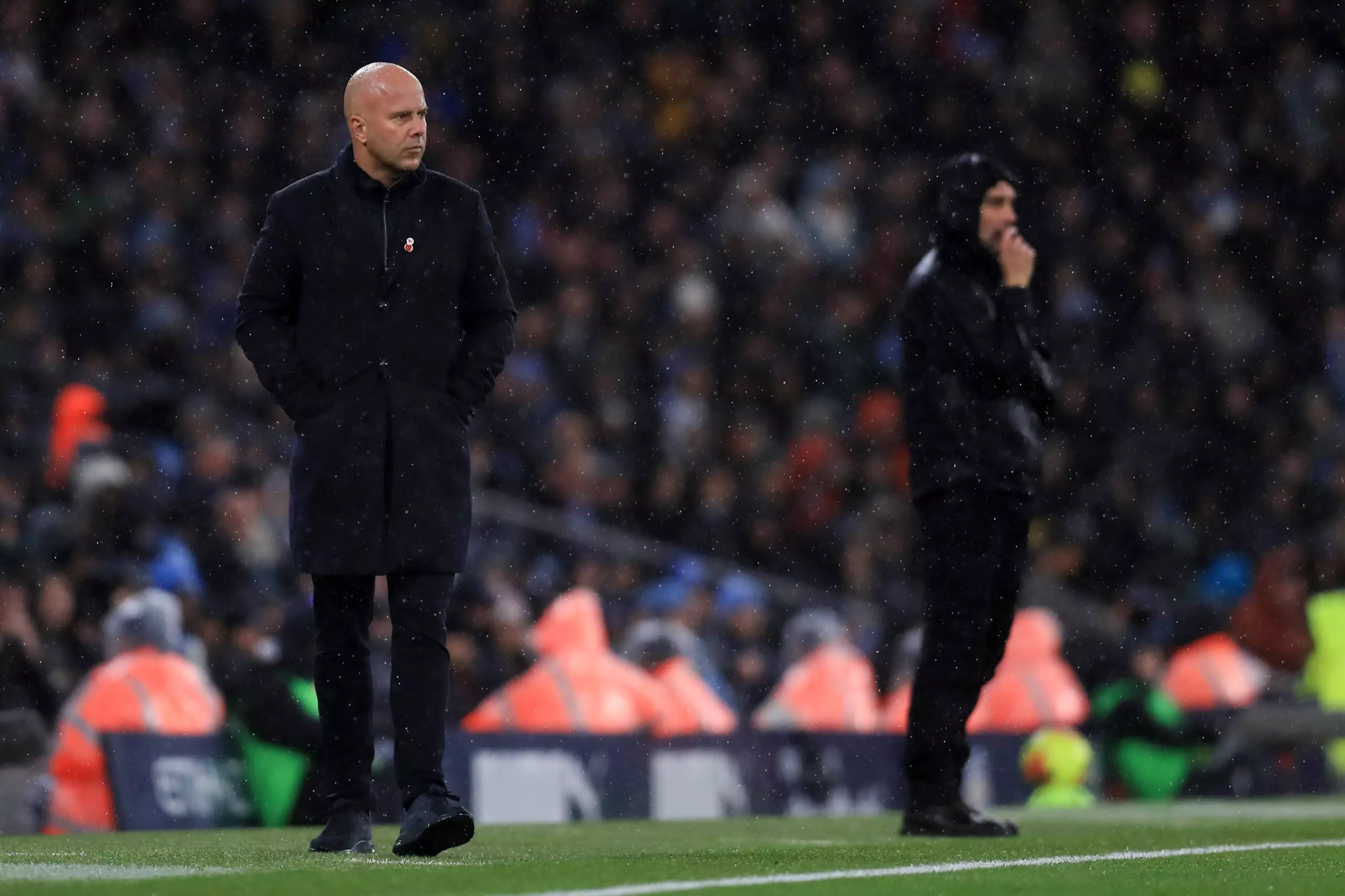 Did Arne Slot’s Liverpool Win the 2024/25 Premier League with Klopp’s Blueprint, but Now Struggle Under a New Tactical Identity?