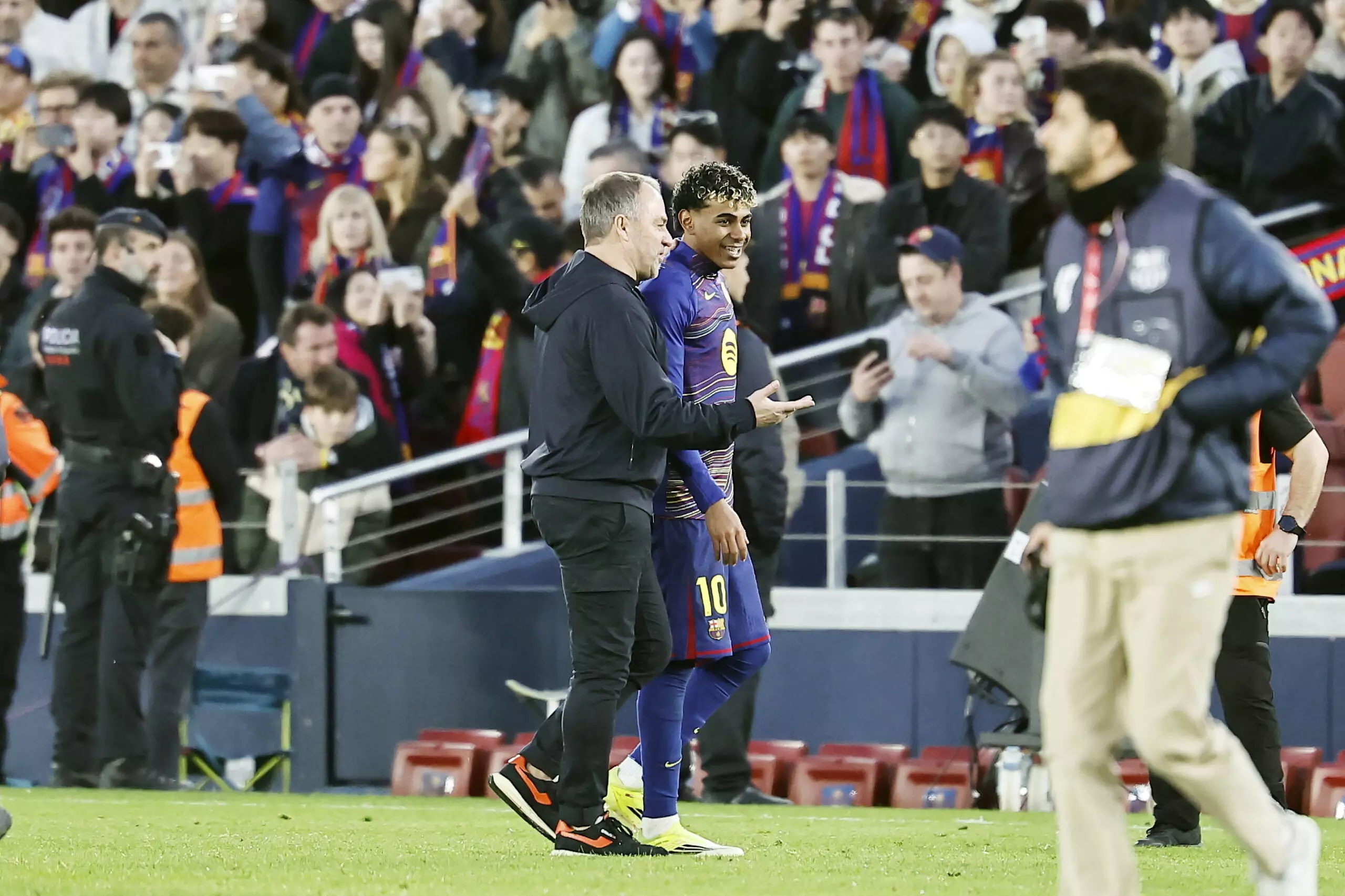 Hansi Flick’s Future Tied To Laporta: Will the German Manager Leave Barcelona In 2026?