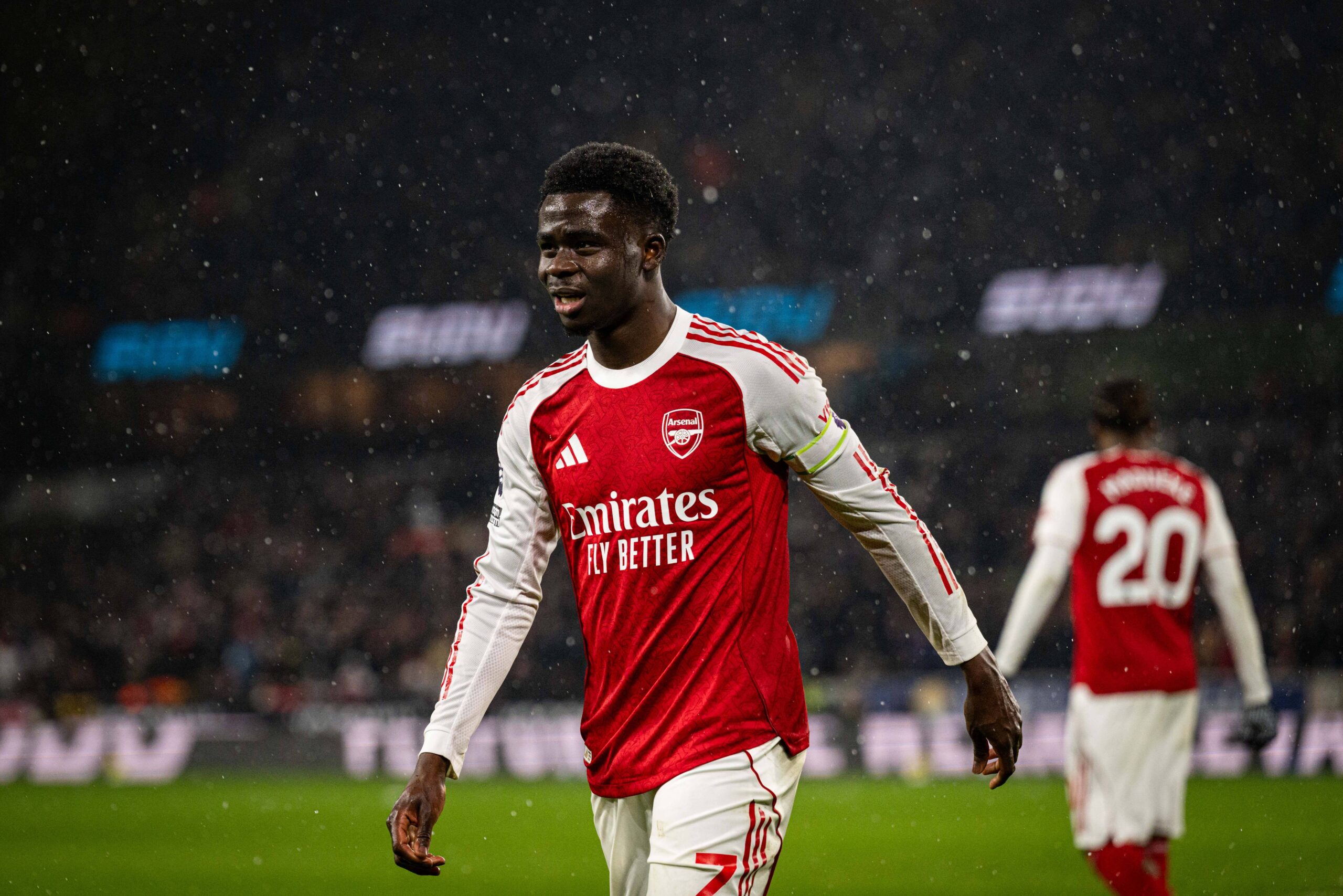 Fantasy Football Matchweek 27: Buy, Sell, Injury Report