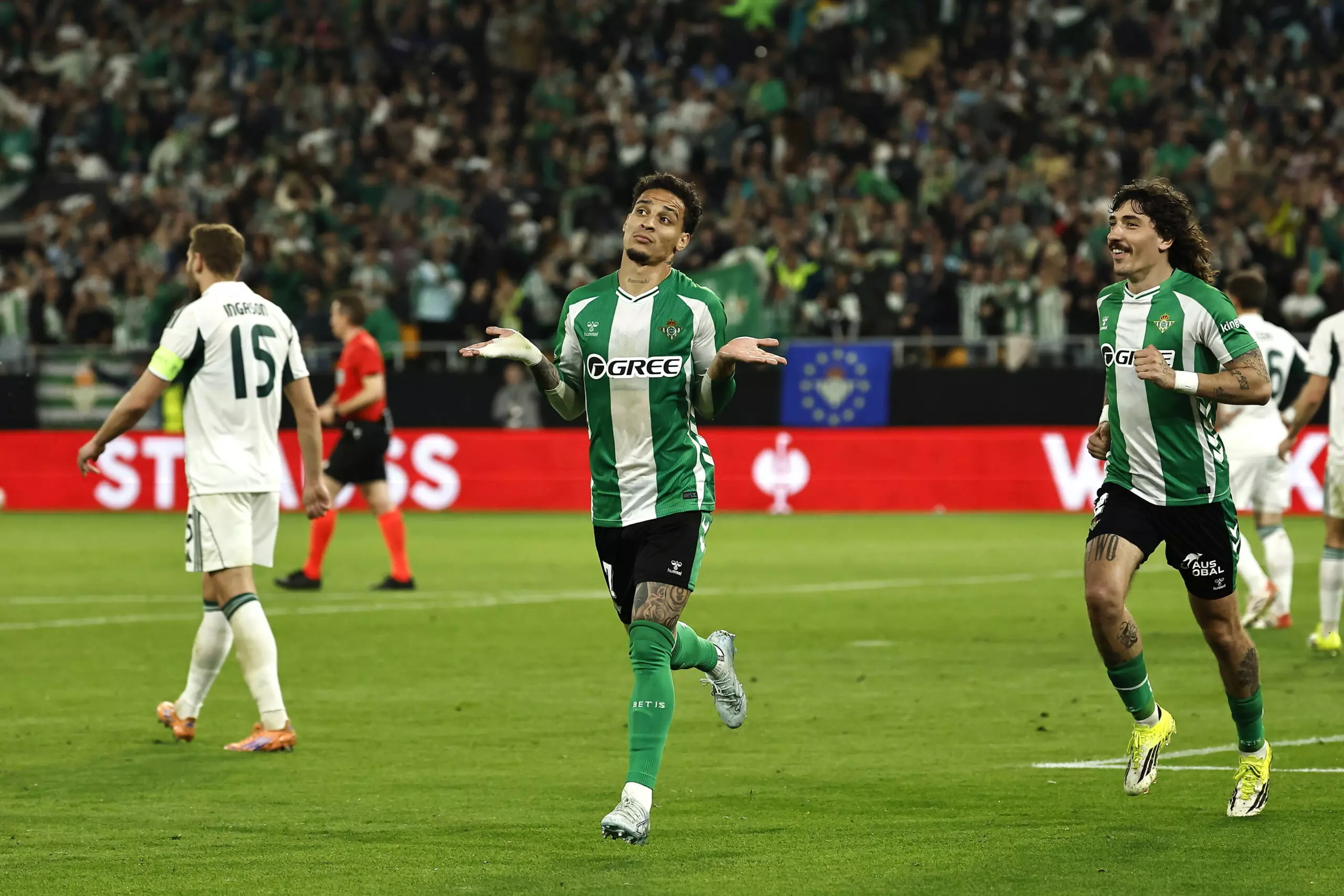 Antony’s Career Revival: How The Former Manchester United Winger Is Proving Doubters Wrong With 20 G/A This Season