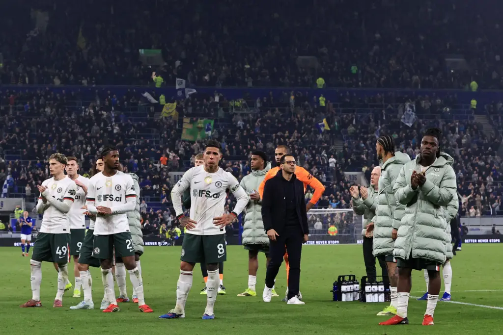 Liam Rosenior's Sack: How Chelsea's Goal Drought Ultimately Sealed His Fate after 107 Days