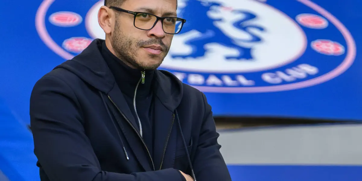 Liam Rosenior Chelsea Struggles: Why He Has a Difficult Job in His Hands